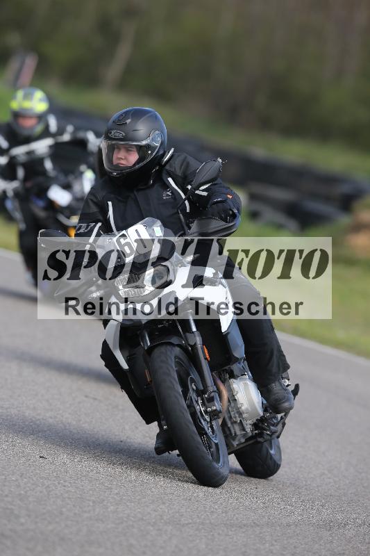 /Archiv-2023/10 21.04.2023 Discover the Bike ADR/Bike 1 gruen/60
